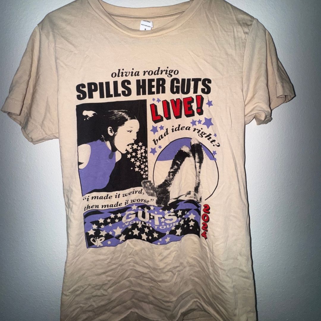 Olivia Rodrigo Guts Tour T-shirt